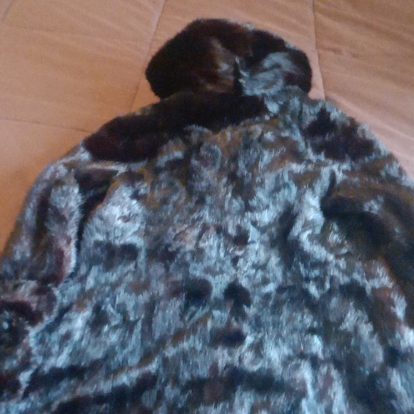 Vintage Dark Fur Coat - Picture 7 of 12